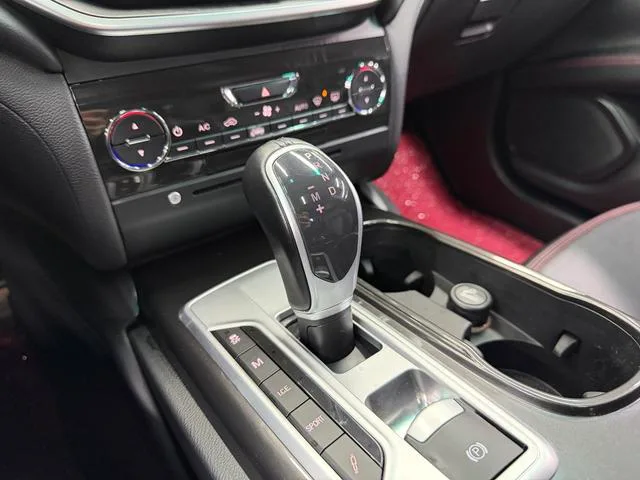 Maserati Ghibli 2014 3.0T Standard Edition interior photo 16 Maserati Ghibli 2014 3.0T Standard Edition interior photo 16