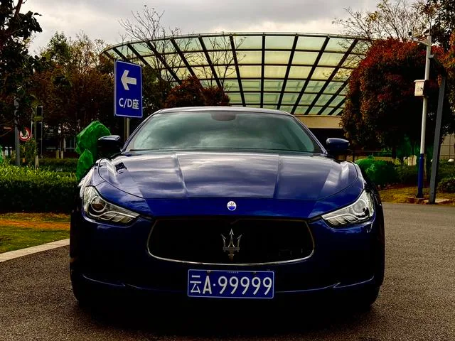 Maserati Ghibli 2017 3.0T Standard Edition exterior photo 2 Maserati Ghibli 2017 3.0T Standard Edition exterior photo 2