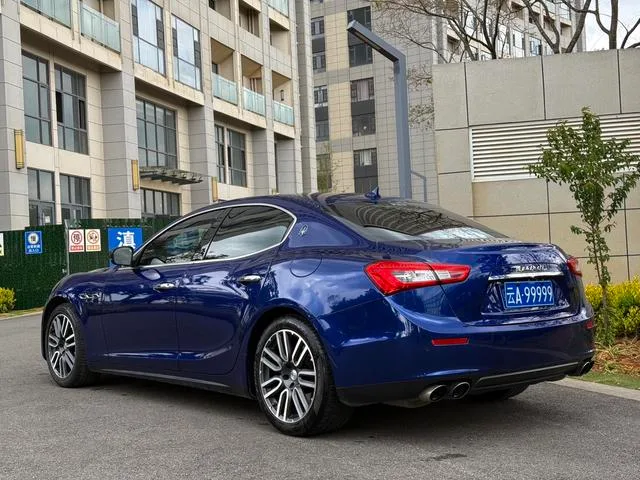 Maserati Ghibli 2017 3.0T Standard Edition exterior photo 5 Maserati Ghibli 2017 3.0T Standard Edition exterior photo 5