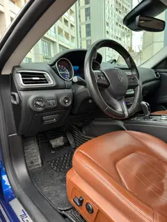 Maserati Ghibli 2017 3.0T Standard Edition interior photo 11 Maserati Ghibli 2017 3.0T Standard Edition interior photo 11
