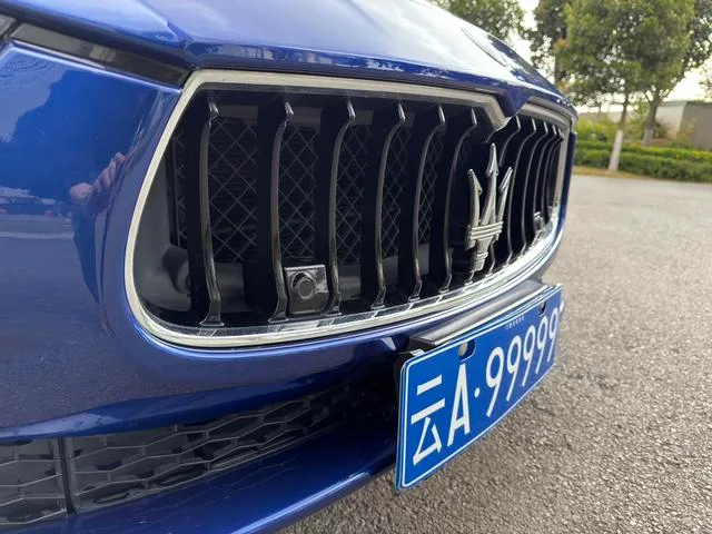 Maserati Ghibli 2017 3.0T Standard Edition interior photo 19 Maserati Ghibli 2017 3.0T Standard Edition interior photo 19