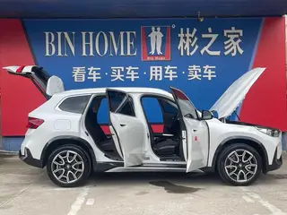 BMW X1 2023 sDrive25Li M Sports suit interior photo 18 BMW X1 2023 sDrive25Li M Sports suit interior photo 18