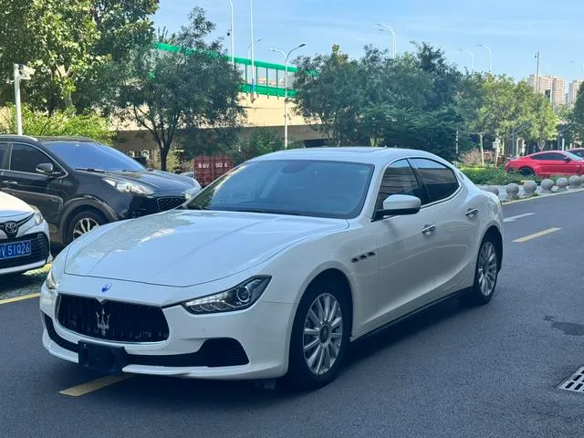 Maserati Ghibli 2017 3.0T Standard Edition exterior photo 1 Maserati Ghibli 2017 3.0T Standard Edition exterior photo 1
