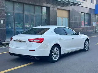 Maserati Ghibli 2017 3.0T Standard Edition exterior photo 4 Maserati Ghibli 2017 3.0T Standard Edition exterior photo 4