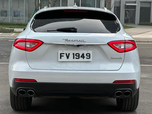 Maserati Levante 2018 3.0T 350Hp Standard Edition exterior photo 8 Maserati Levante 2018 3.0T 350Hp Standard Edition exterior photo 8