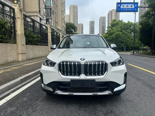 BMW X1 2023 sDrive20Li X Design Suit exterior photo 2 BMW X1 2023 sDrive20Li X Design Suit exterior photo 2