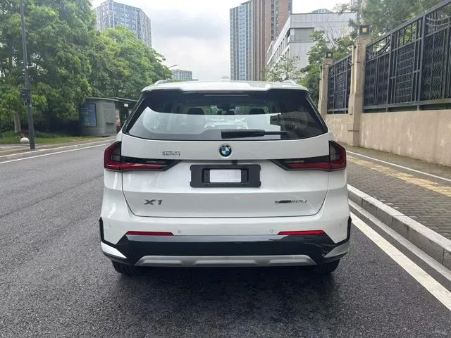 BMW X1 2023 sDrive20Li X Design Suit exterior photo 3 BMW X1 2023 sDrive20Li X Design Suit exterior photo 3