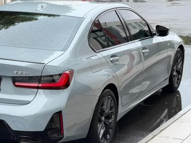 BMW 3 Series 2025 330i M Sports Night Suit exterior photo 3 BMW 3 Series 2025 330i M Sports Night Suit exterior photo 3