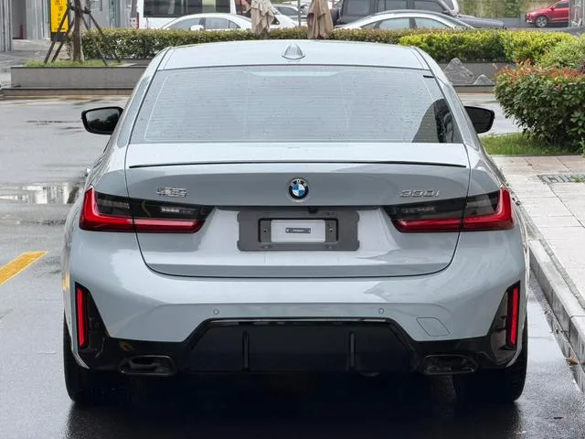 BMW 3 Series 2025 330i M Sports Night Suit exterior photo 5 BMW 3 Series 2025 330i M Sports Night Suit exterior photo 5