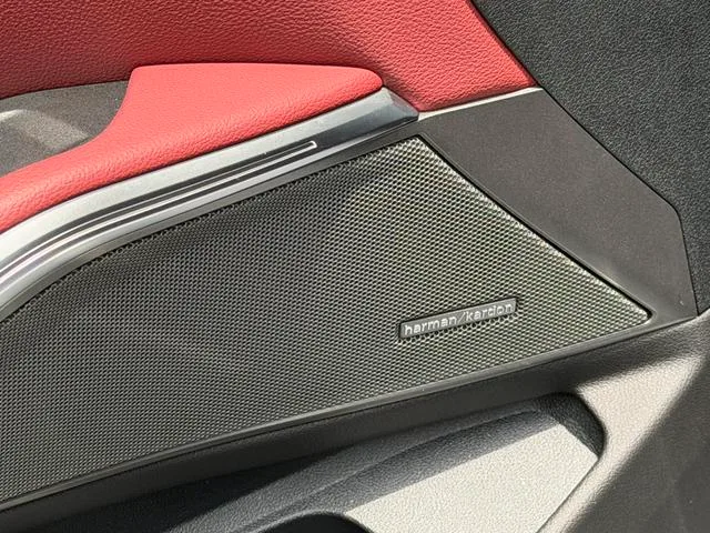 BMW 3 Series 2025 330i M Sports Night Suit interior photo 15 BMW 3 Series 2025 330i M Sports Night Suit interior photo 15