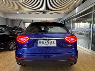 Maserati Levante 2016 3.0T Levante exterior photo 5 Maserati Levante 2016 3.0T Levante exterior photo 5