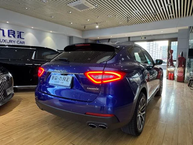 Maserati Levante 2016 3.0T Levante exterior photo 6 Maserati Levante 2016 3.0T Levante exterior photo 6