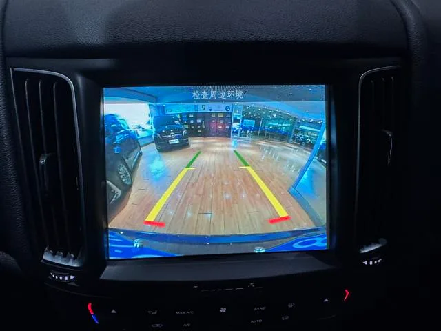 Maserati Levante 2016 3.0T Levante interior photo 9 Maserati Levante 2016 3.0T Levante interior photo 9
