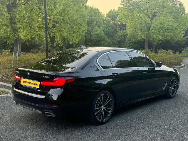 BMW 5 Series 2021 530Li Leading Type M Sports suit exterior photo 3 BMW 5 Series 2021 530Li Leading Type M Sports suit exterior photo 3