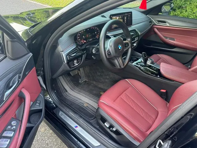BMW 5 Series 2021 530Li Leading Type M Sports suit exterior photo 6 BMW 5 Series 2021 530Li Leading Type M Sports suit exterior photo 6
