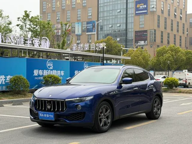 Maserati Levante 2016 3.0T Levante exterior foto 1 Maserati Levante 2016 3.0T Levante exterior foto 1