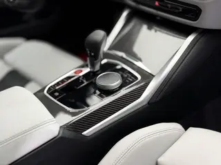 BMW M3 2024 M3 four-door sedan M xDrive Thunder Edition interior photo 11 BMW M3 2024 M3 four-door sedan M xDrive Thunder Edition interior photo 11