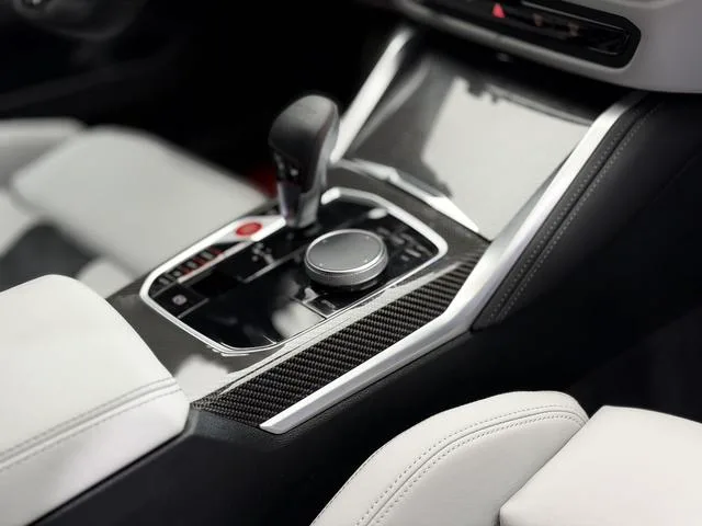 BMW M3 2024 M3 four-door sedan M xDrive Thunder Edition interior photo 11 BMW M3 2024 M3 four-door sedan M xDrive Thunder Edition interior photo 11