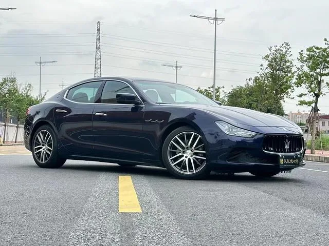 Maserati Ghibli 2014 3.0T Standard Edition exterior photo 3 Maserati Ghibli 2014 3.0T Standard Edition exterior photo 3