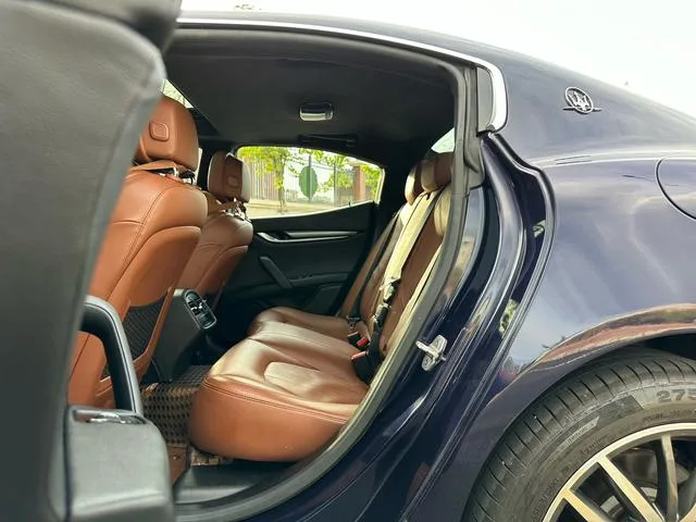 Maserati Ghibli 2014 3.0T Standard Edition interior photo 8 Maserati Ghibli 2014 3.0T Standard Edition interior photo 8