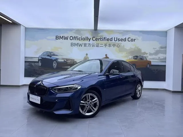 BMW 1 Series 2021 120i M Sports Obsidian Night Edition exterior photo 2 BMW 1 Series 2021 120i M Sports Obsidian Night Edition exterior photo 2