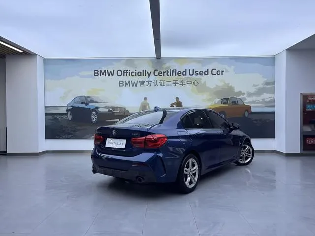 BMW 1 Series 2021 120i M Sports Obsidian Night Edition exterior photo 4 BMW 1 Series 2021 120i M Sports Obsidian Night Edition exterior photo 4