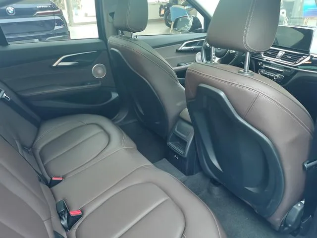 BMW 1 Series 2021 120i M Sports Obsidian Night Edition interior photo 14 BMW 1 Series 2021 120i M Sports Obsidian Night Edition interior photo 14
