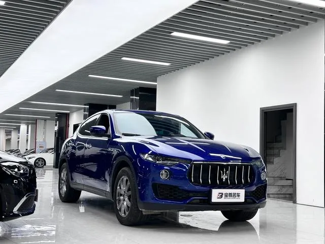 Maserati Levante 2021 3.0T Standard Edition exterior photo 3 Maserati Levante 2021 3.0T Standard Edition exterior photo 3