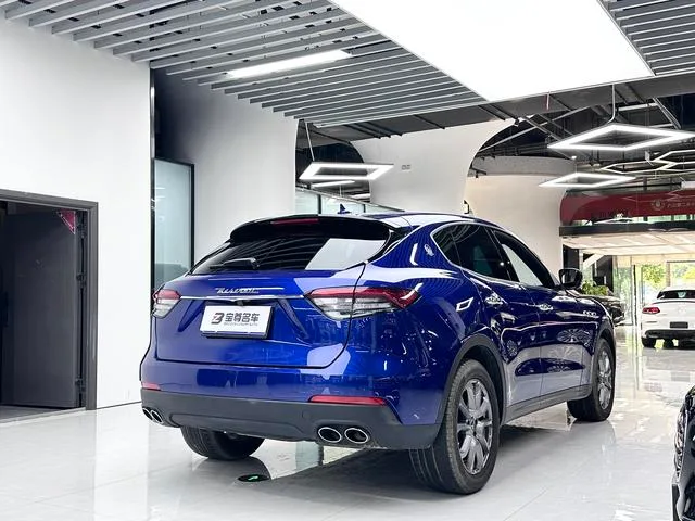 Maserati Levante 2021 3.0T Standard Edition exterior photo 10 Maserati Levante 2021 3.0T Standard Edition exterior photo 10