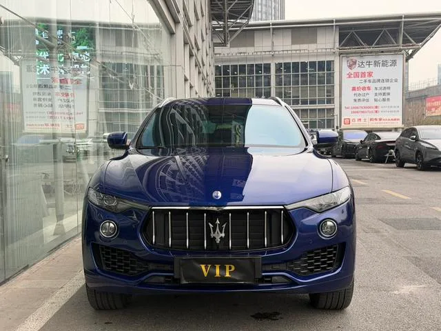 Maserati Levante 2016 3.0T Levante exterior photo 2 Maserati Levante 2016 3.0T Levante exterior photo 2