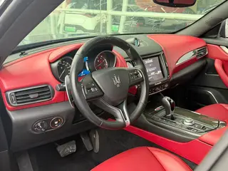 Maserati Levante 2016 3.0T Levante exterior photo 6 Maserati Levante 2016 3.0T Levante exterior photo 6