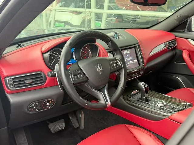 Maserati Levante 2016 3.0T Levante exterior photo 6 Maserati Levante 2016 3.0T Levante exterior photo 6