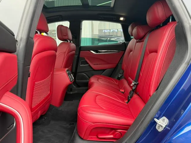 Maserati Levante 2016 3.0T Levante interior photo 12 Maserati Levante 2016 3.0T Levante interior photo 12