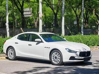 Maserati Ghibli 2017 3.0T Standard Edition exterior photo 3 Maserati Ghibli 2017 3.0T Standard Edition exterior photo 3