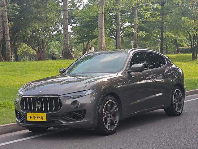 Maserati Levante 2016 3.0T Levante exterior photo 1 Maserati Levante 2016 3.0T Levante exterior photo 1