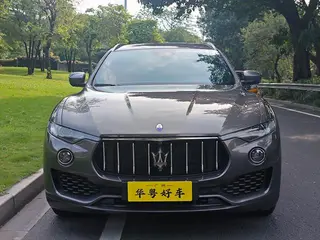 Maserati Levante 2016 3.0T Levante exterior photo 2 Maserati Levante 2016 3.0T Levante exterior photo 2