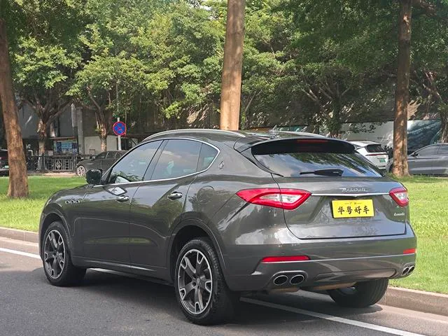 Maserati Levante 2016 3.0T Levante exterior photo 3 Maserati Levante 2016 3.0T Levante exterior photo 3