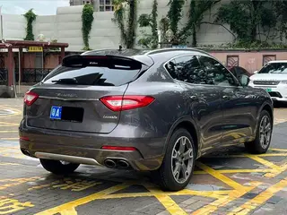 Maserati Levante 2016 3.0T Levante exterior photo 9 Maserati Levante 2016 3.0T Levante exterior photo 9