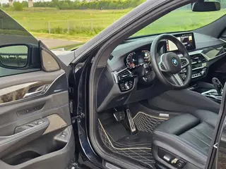 BMW 6 Series GT 2021 Restyling 630i M Sports suit exterior photo 6 BMW 6 Series GT 2021 Restyling 630i M Sports suit exterior photo 6