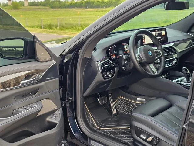 BMW 6 Series GT 2021 Restyling 630i M Sports suit exterior photo 6 BMW 6 Series GT 2021 Restyling 630i M Sports suit exterior photo 6