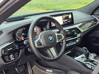 BMW 6 Series GT 2021 Restyling 630i M Sports suit exterior photo 8 BMW 6 Series GT 2021 Restyling 630i M Sports suit exterior photo 8