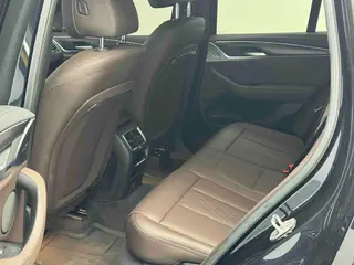 BMW X3 2022 xDrive30i Premium Class M Obsidian Night Suit interior photo 8 BMW X3 2022 xDrive30i Premium Class M Obsidian Night Suit interior photo 8