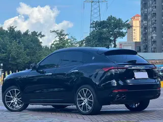 Maserati Levante 2016 3.0T Levante exterior photo 6 Maserati Levante 2016 3.0T Levante exterior photo 6