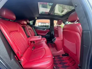Maserati Levante 2016 3.0T Levante interior photo 8 Maserati Levante 2016 3.0T Levante interior photo 8