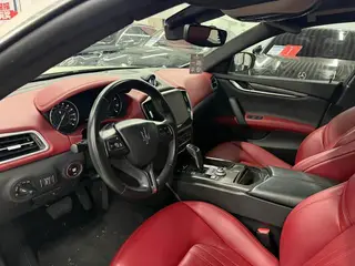 Maserati Ghibli 2021 2.0T Sharp Edition interior photo 12 Maserati Ghibli 2021 2.0T Sharp Edition interior photo 12