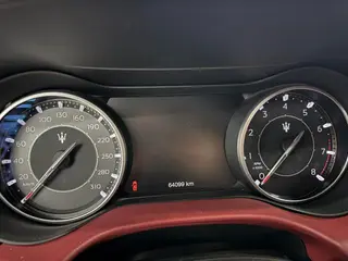 Maserati Ghibli 2021 2.0T Sharp Edition interior photo 13 Maserati Ghibli 2021 2.0T Sharp Edition interior photo 13