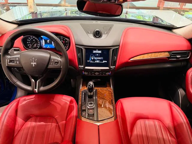 Maserati Levante 2016 3.0T Levante interior photo 16 Maserati Levante 2016 3.0T Levante interior photo 16