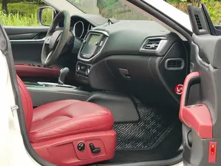 Maserati Ghibli 2014 3.0T Standard Edition interior photo 12 Maserati Ghibli 2014 3.0T Standard Edition interior photo 12