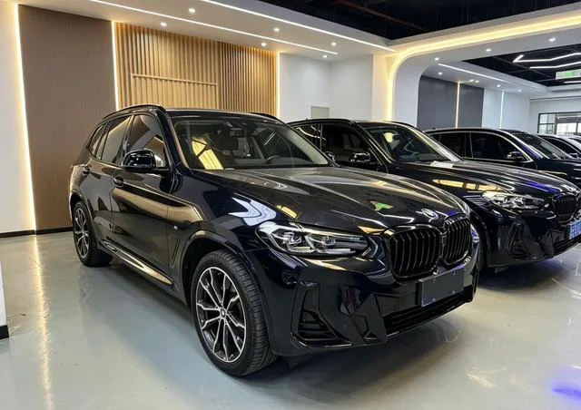 BMW X3 2023 xDrive30i Leader M Ensemble de nuit Yao extérieur photo 2 BMW X3 2023 xDrive30i Leader M Ensemble de nuit Yao extérieur photo 2