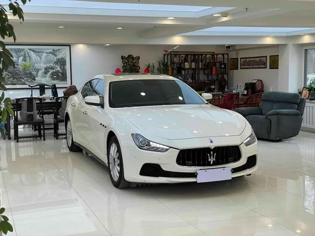 Maserati Ghibli 2017 3.0T Standard Edition exterior photo 3 Maserati Ghibli 2017 3.0T Standard Edition exterior photo 3